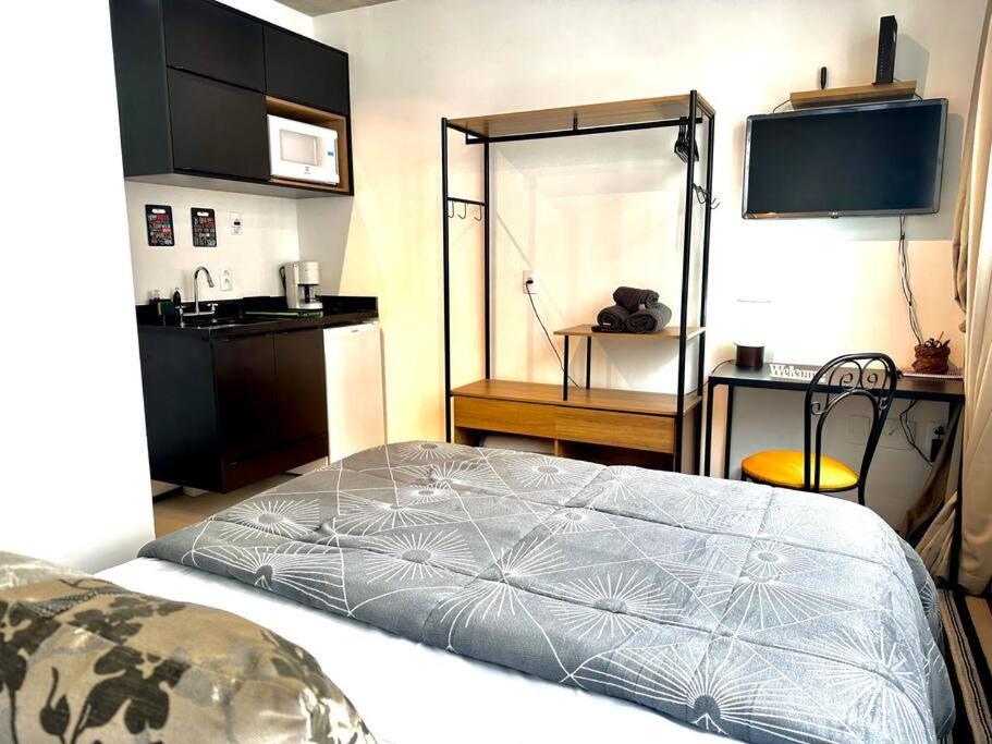 Apartamento Aconchego/ Frei Caneca Com Ar E Piscina